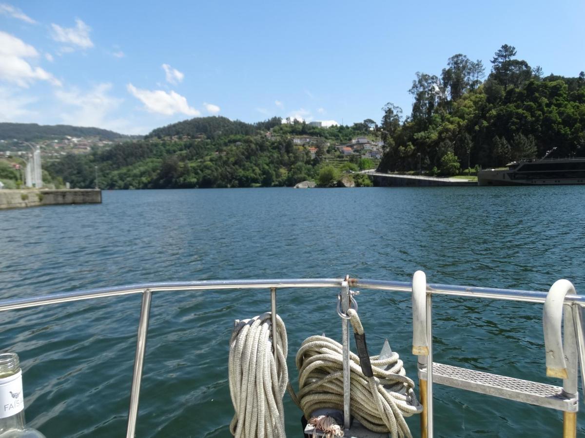 Douro Houseboats Hotel Marco de Canaveses Ngoại thất bức ảnh