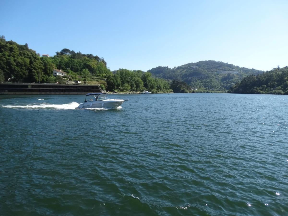 Douro Houseboats Hotel Marco de Canaveses Ngoại thất bức ảnh