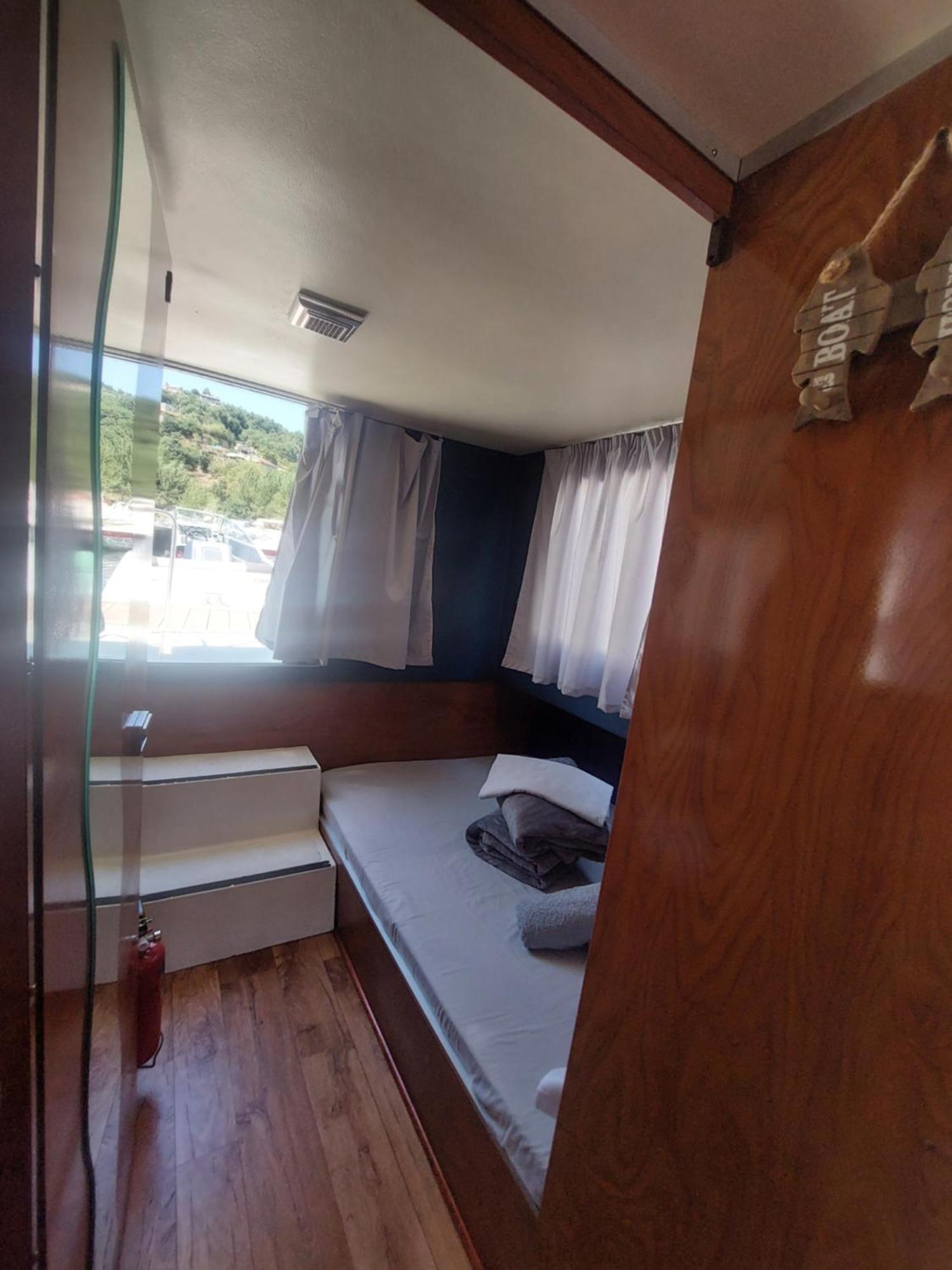 Douro Houseboats Hotel Marco de Canaveses Ngoại thất bức ảnh