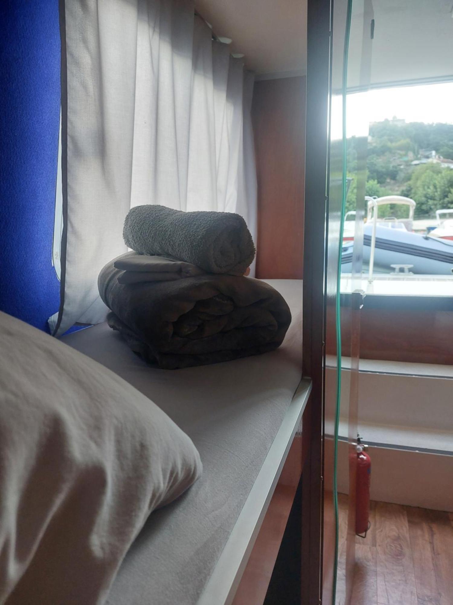 Douro Houseboats Hotel Marco de Canaveses Ngoại thất bức ảnh