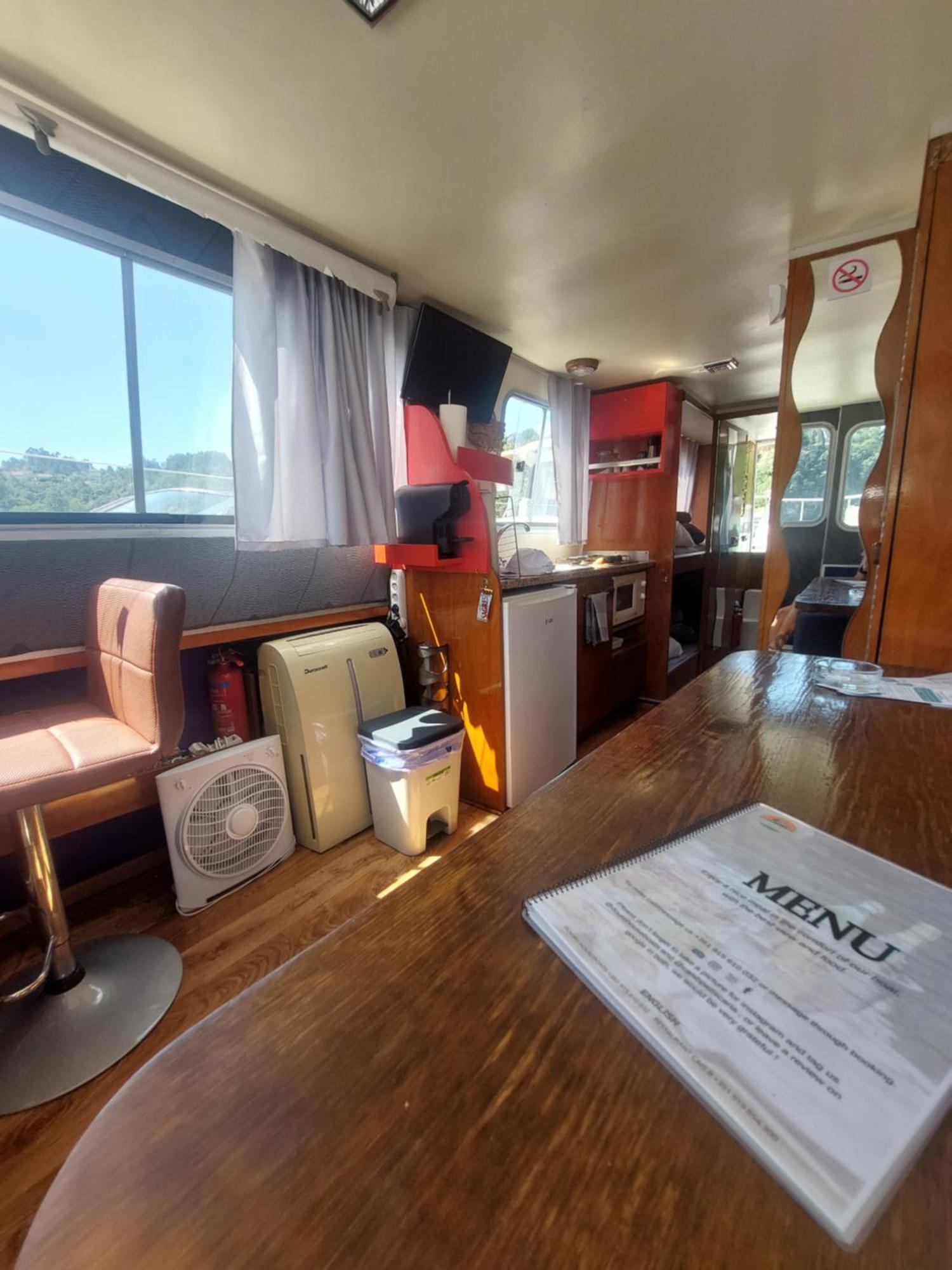 Douro Houseboats Hotel Marco de Canaveses Ngoại thất bức ảnh