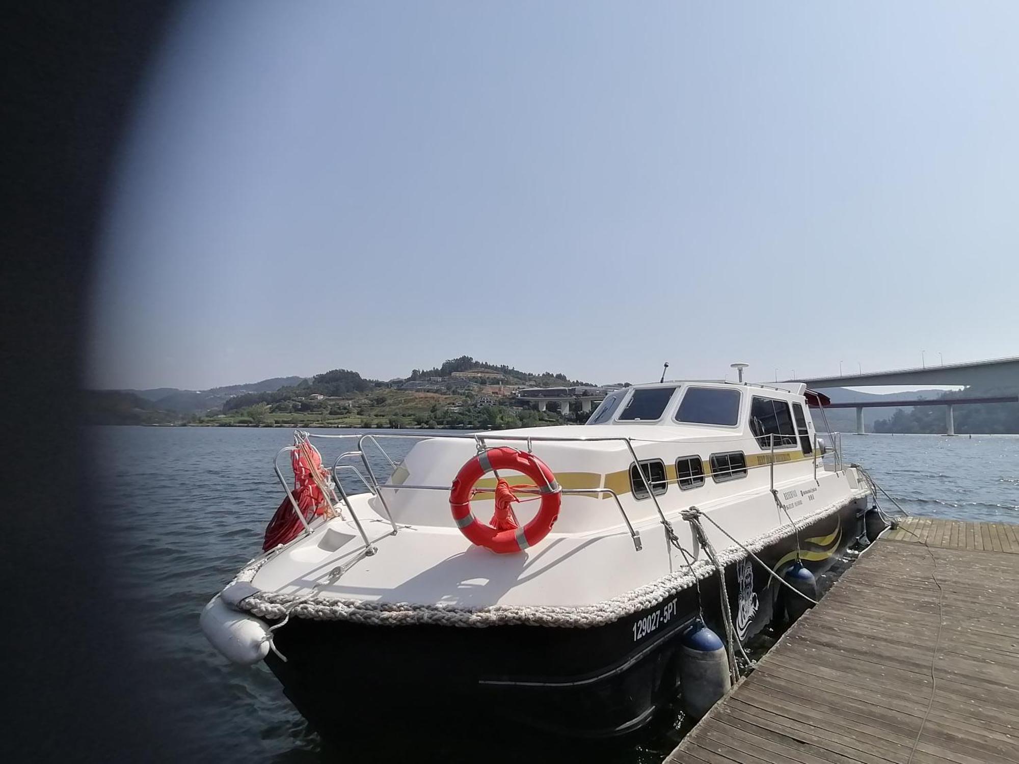 Douro Houseboats Hotel Marco de Canaveses Ngoại thất bức ảnh